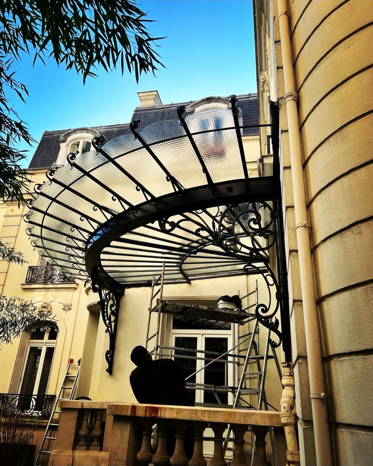 Marquise en queue de paon